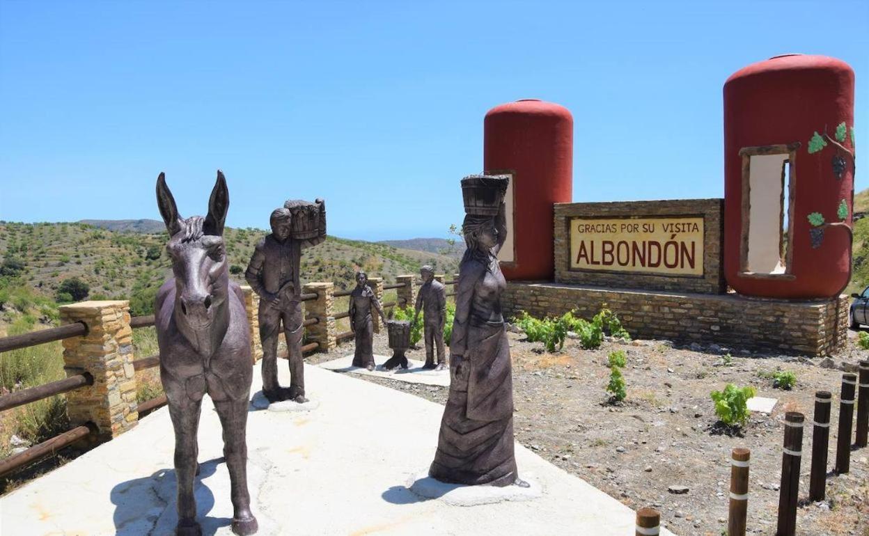 فيلا Cortijo Blanco Albondon المظهر الخارجي الصورة